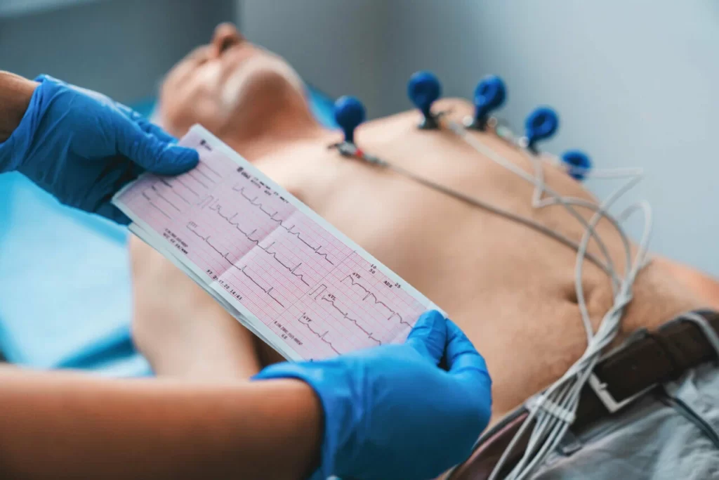 Medisan Sağlık Sistemleri - EKG Nedir ve Nasıl Çalışır